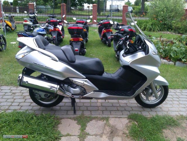 MOTOCYKLE: