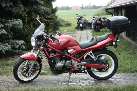 MOTOCYKLE: